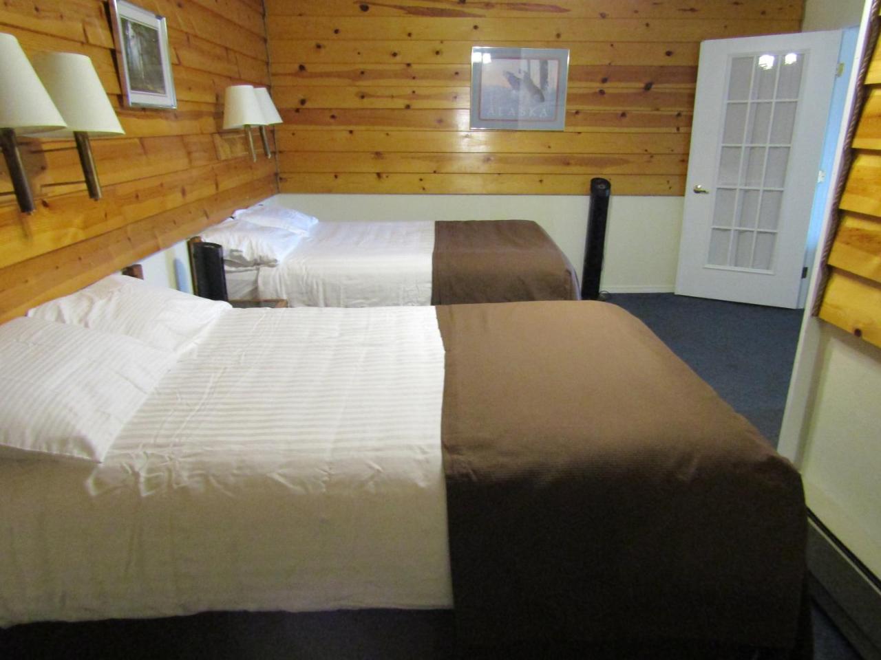 Captain'S Choice Motel Гейнс Екстер'єр фото