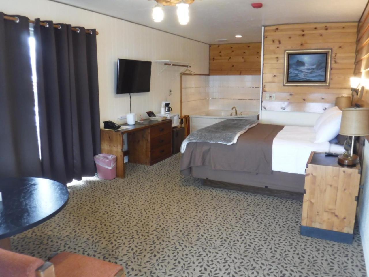 Captain'S Choice Motel Гейнс Екстер'єр фото