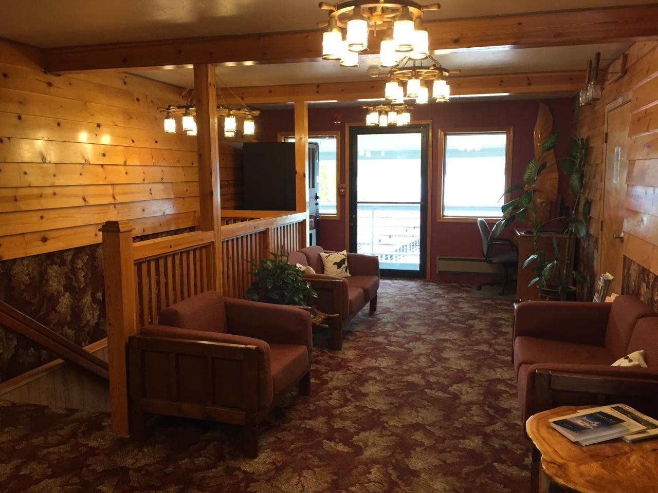 Captain'S Choice Motel Гейнс Екстер'єр фото